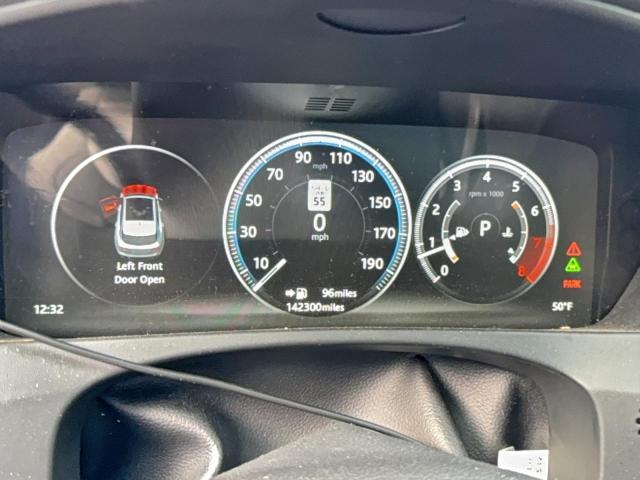 Jaguar F-PACE First Edition Image 4