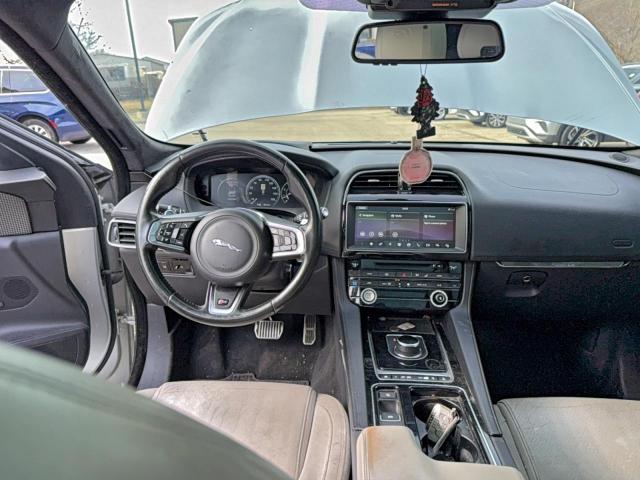 Jaguar F-PACE First Edition Image 7