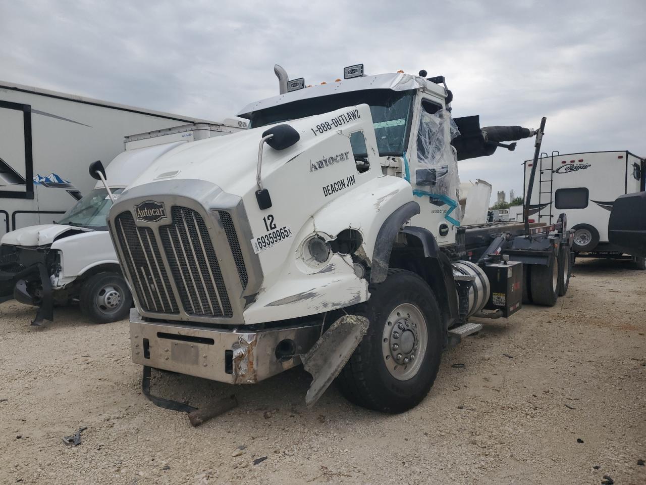 Autocar Llc Dc-64 Image 2