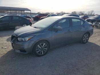  Salvage Nissan Versa