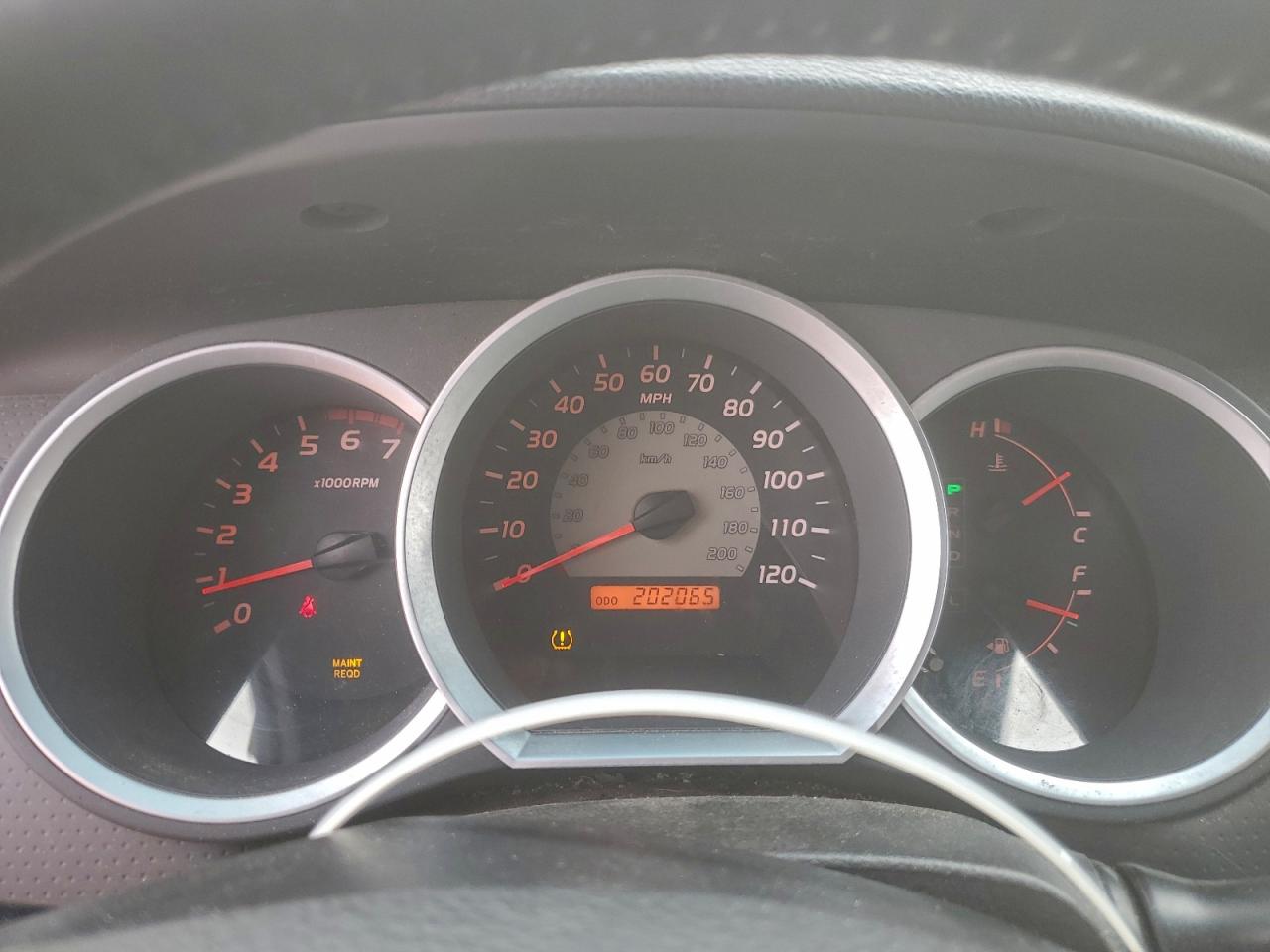 Toyota Tacoma Access Cab Image 8