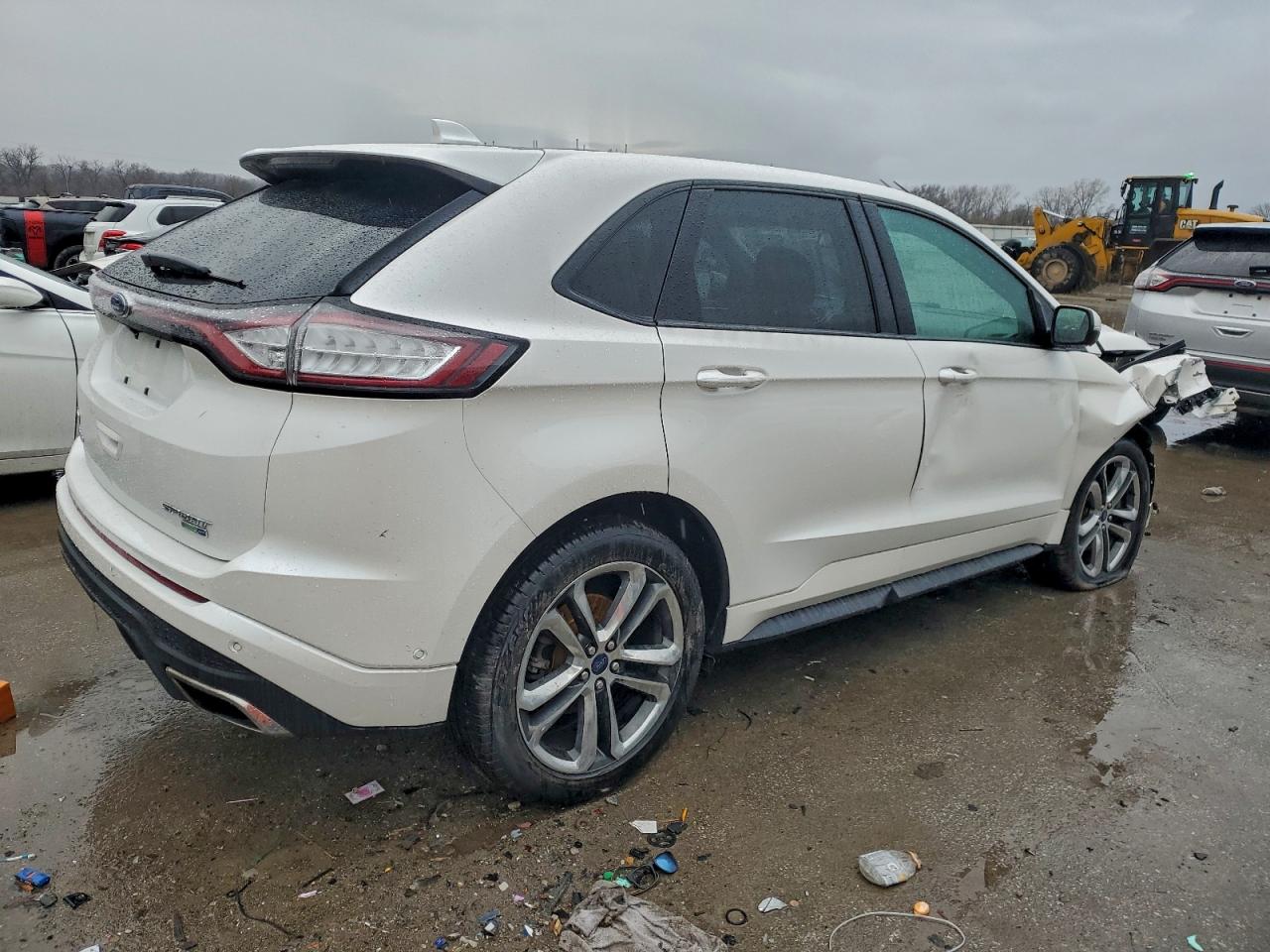 Ford Edge Sport Image 2