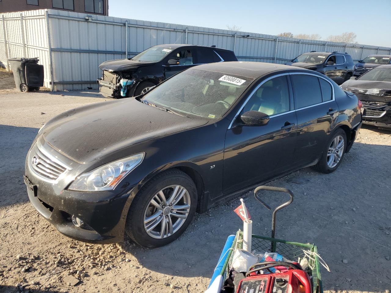 INFINITI Q40 Image 1