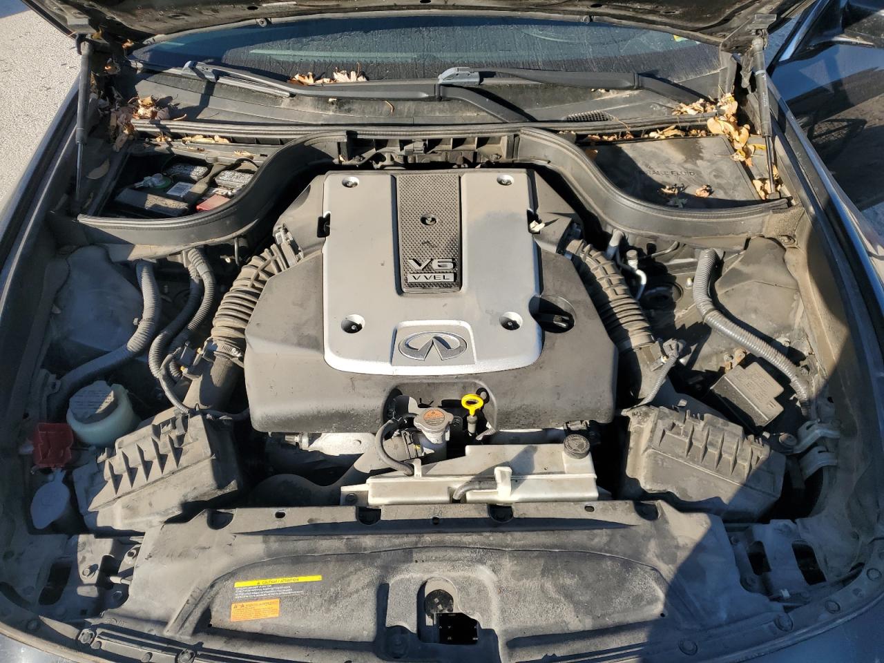 INFINITI Q40 Image 2