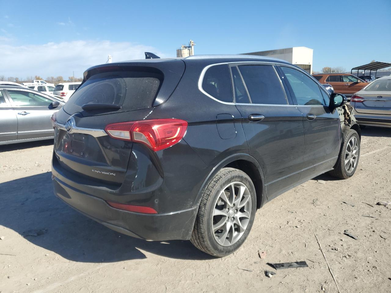 Buick Envision Essence Image 3