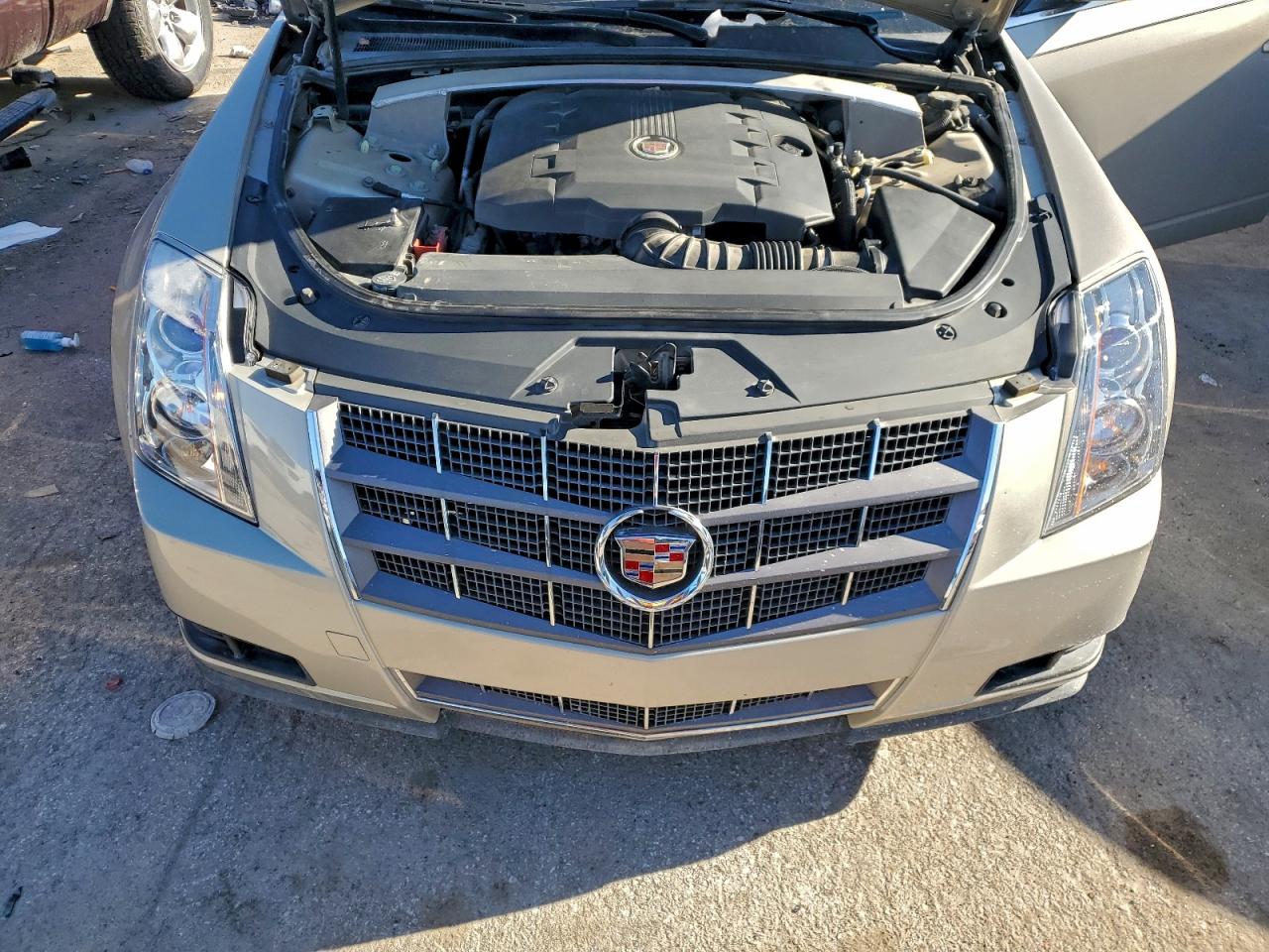 Cadillac CTS Image 12