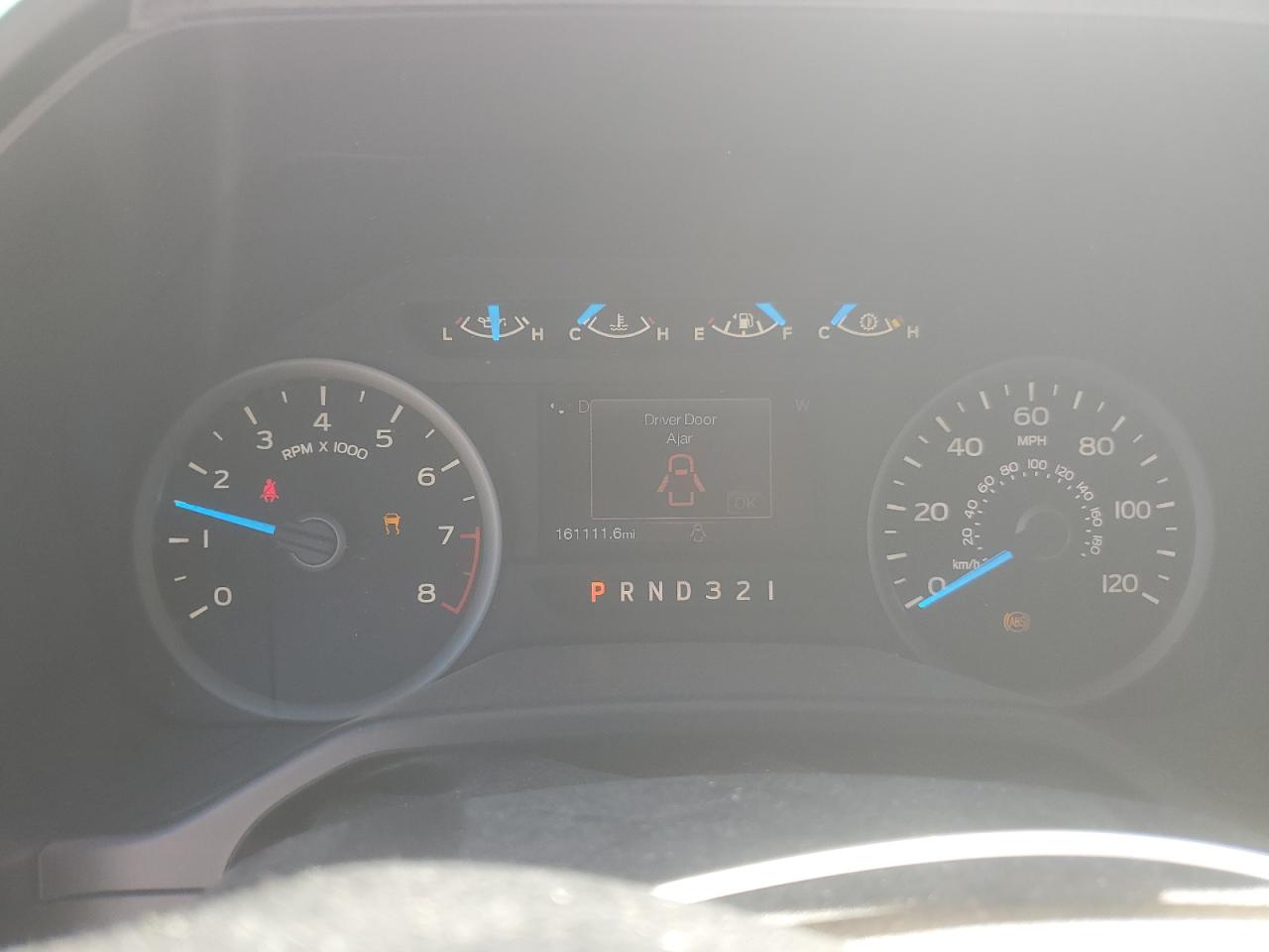 Ford F-150 Supercrew Image 11