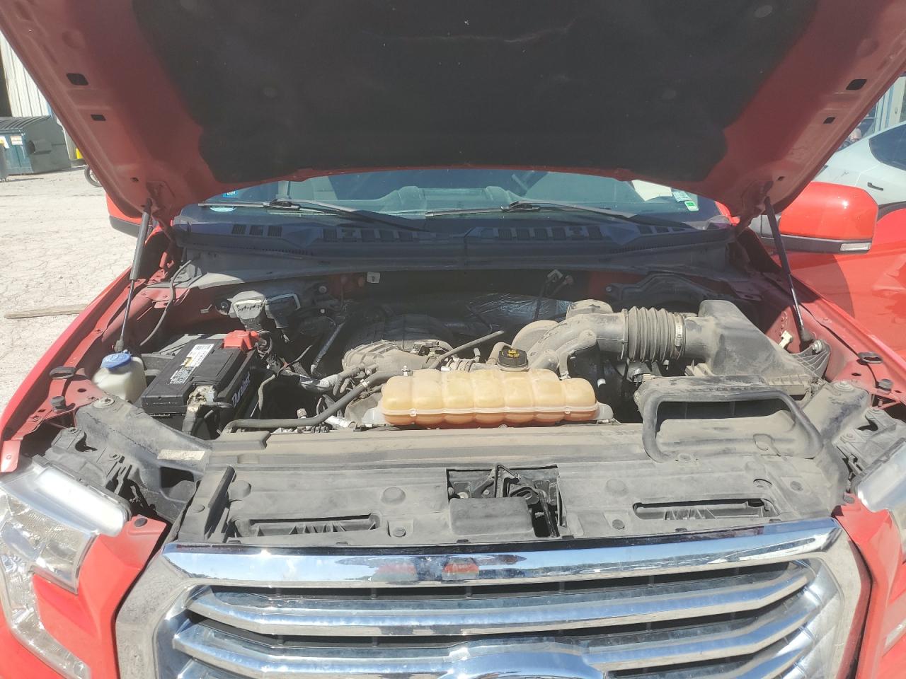 Ford F-150 Supercrew Image 7