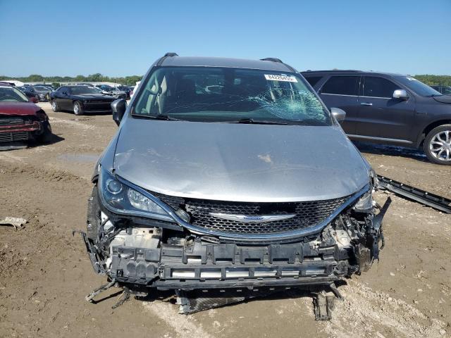 Chrysler Minivan Lxi Image 3