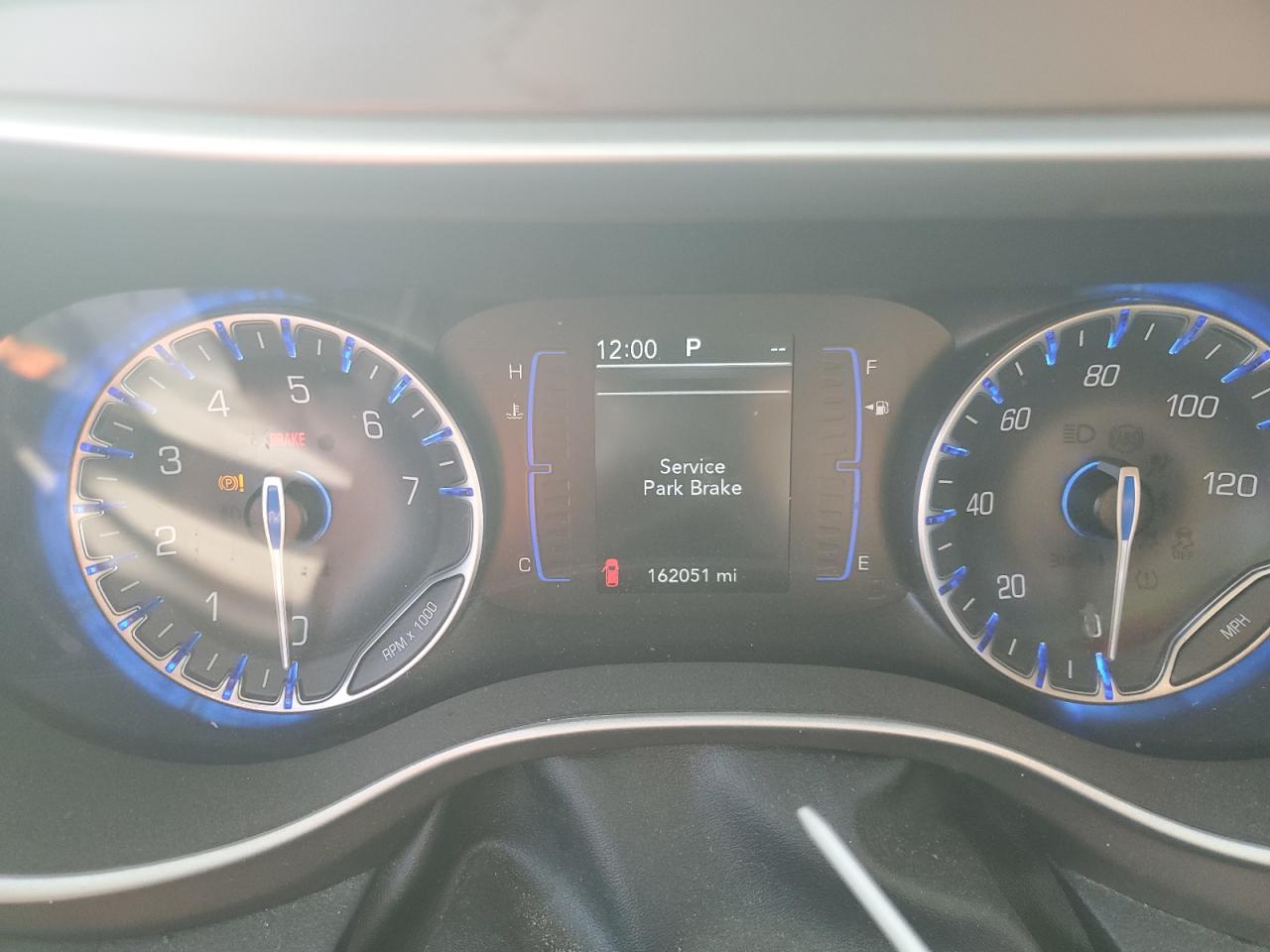 Chrysler Minivan Lxi Image 10