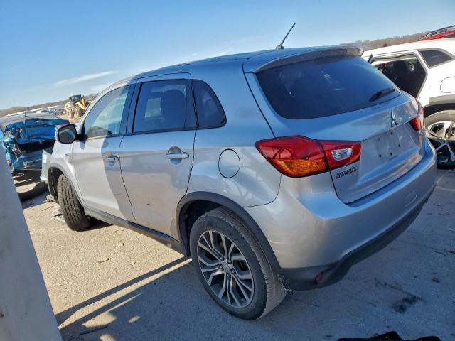 Mitsubishi Outlander Es Image 10