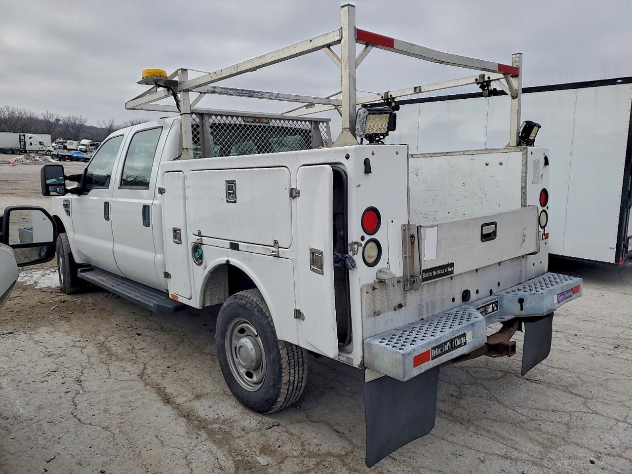 Ford F-350 Srw Super Duty Image 7