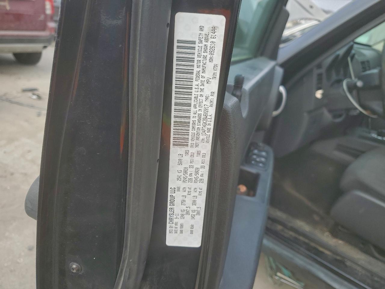 Dodge Nitro Heat Image 7