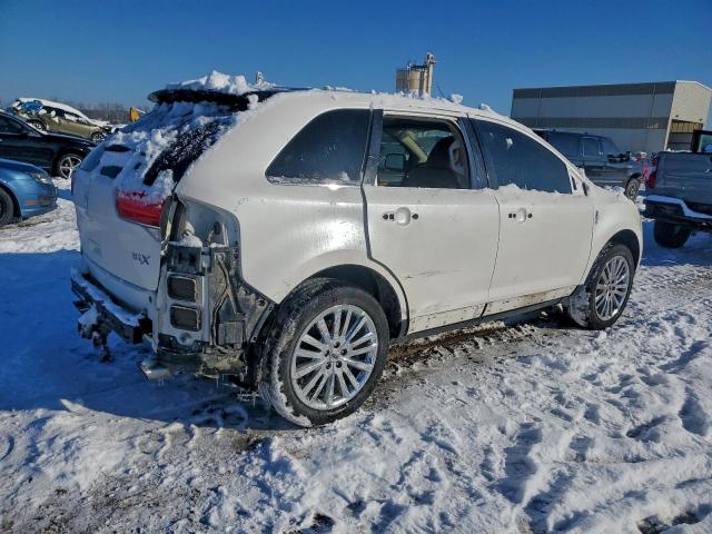 Lincoln MKX Image 10