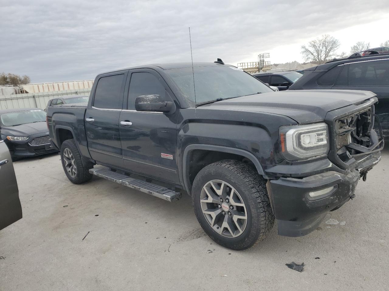 GMC Sierra K1500 Slt Image 3
