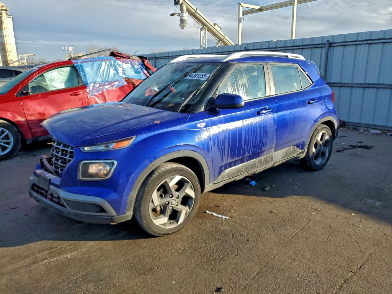 Hyundai VENUE Sel Image 1