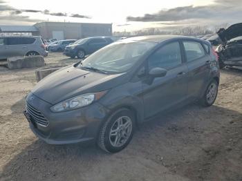  Salvage Ford Fiesta