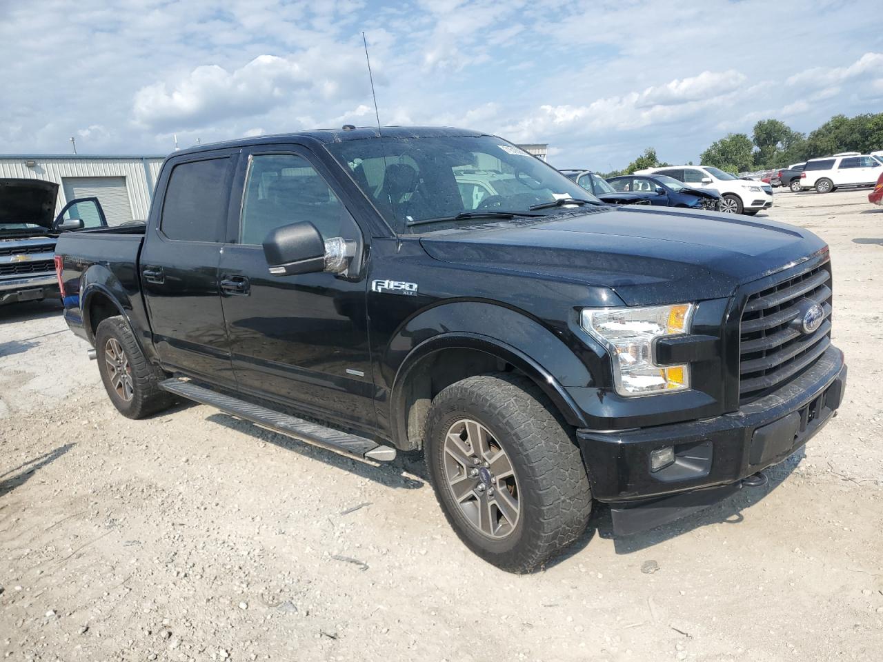 Ford F-150 Supercrew Image 5