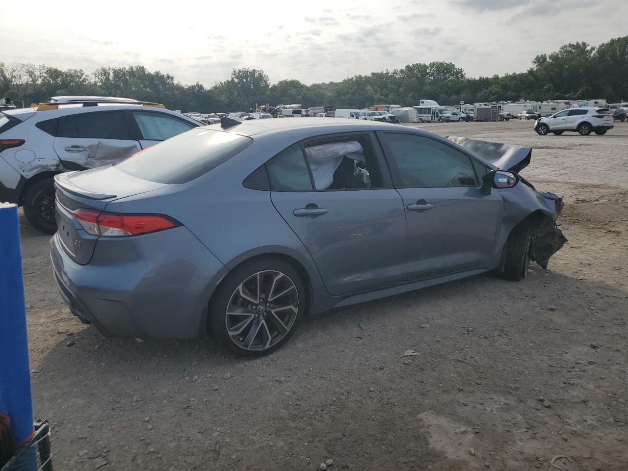 Toyota Corolla Se Image 10