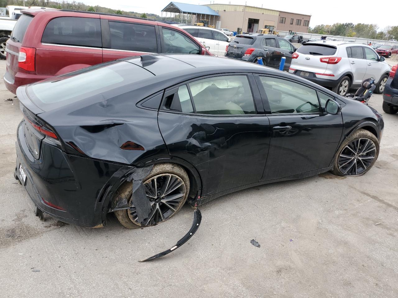 Toyota Prius Le Image 7