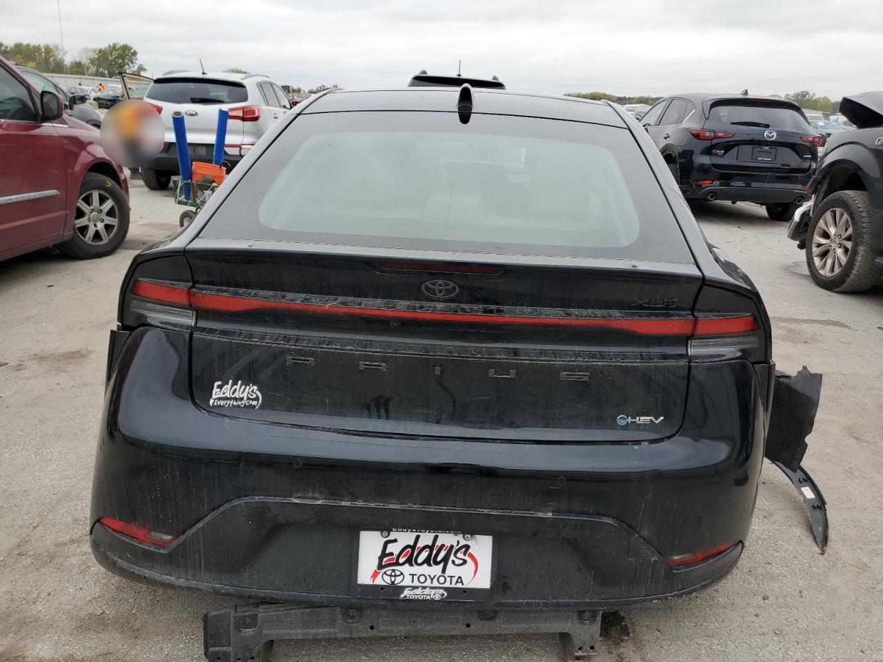 Toyota Prius Le Image 9