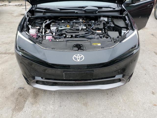 Toyota Prius Le Image 8