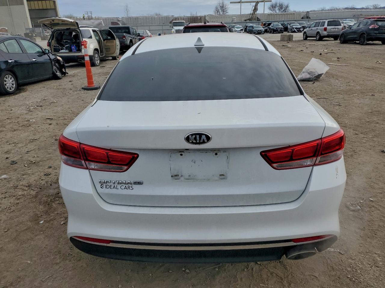 Kia Optima Lx Image 11