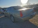 Cadillac DTS Image 7