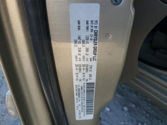 Chrysler Minivan Touring Image 3