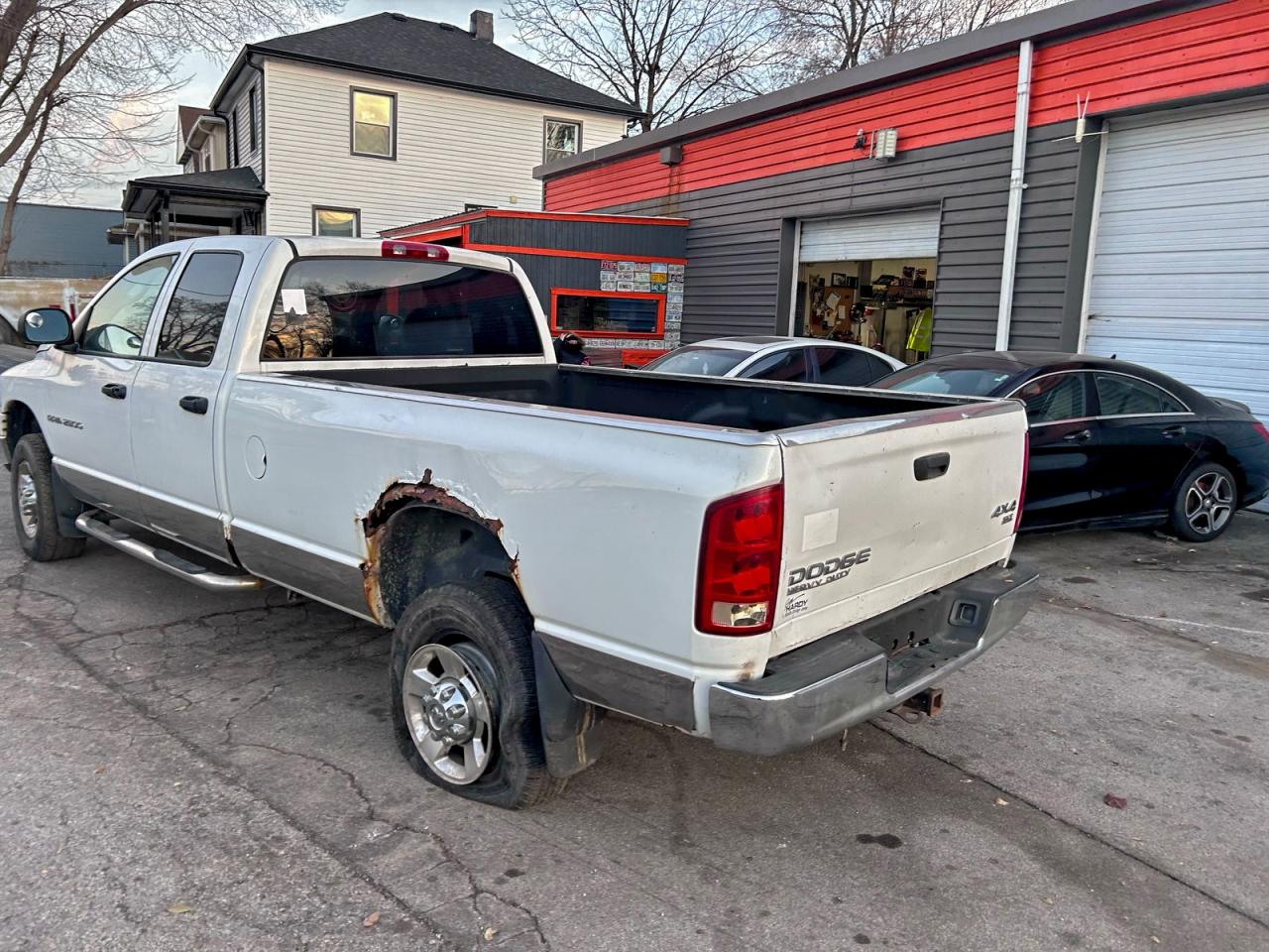 Dodge Ram 2500 St Image 13