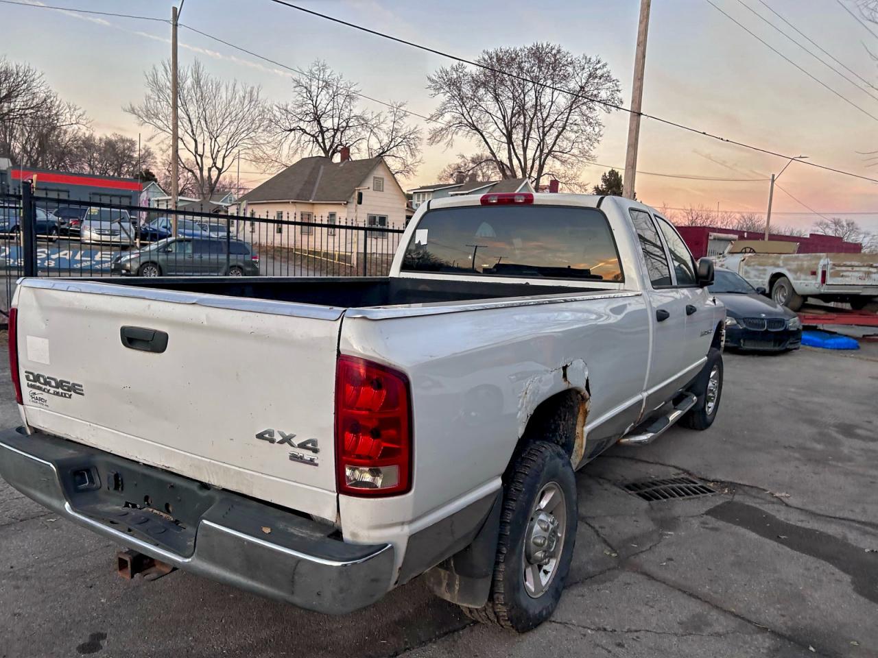 Dodge Ram 2500 St Image 6