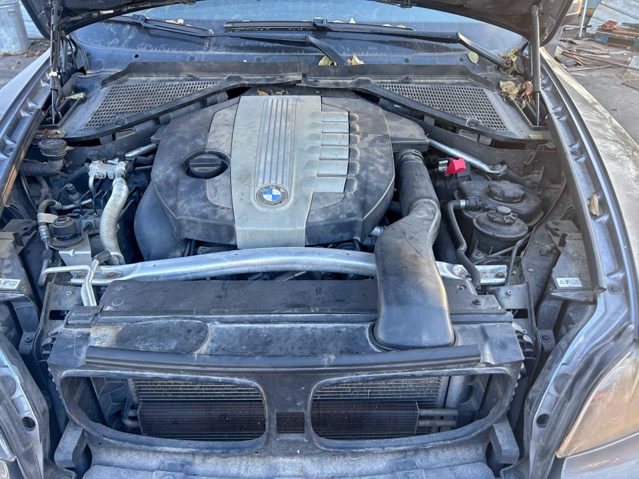 Dodge Ram 2500 St Image 8