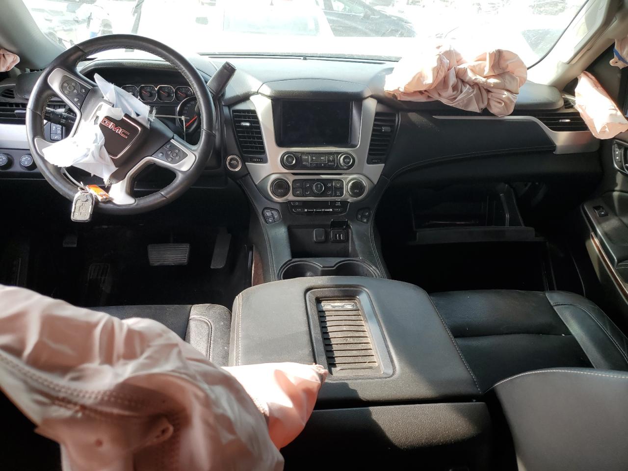 GMC Yukon Slt Image 4