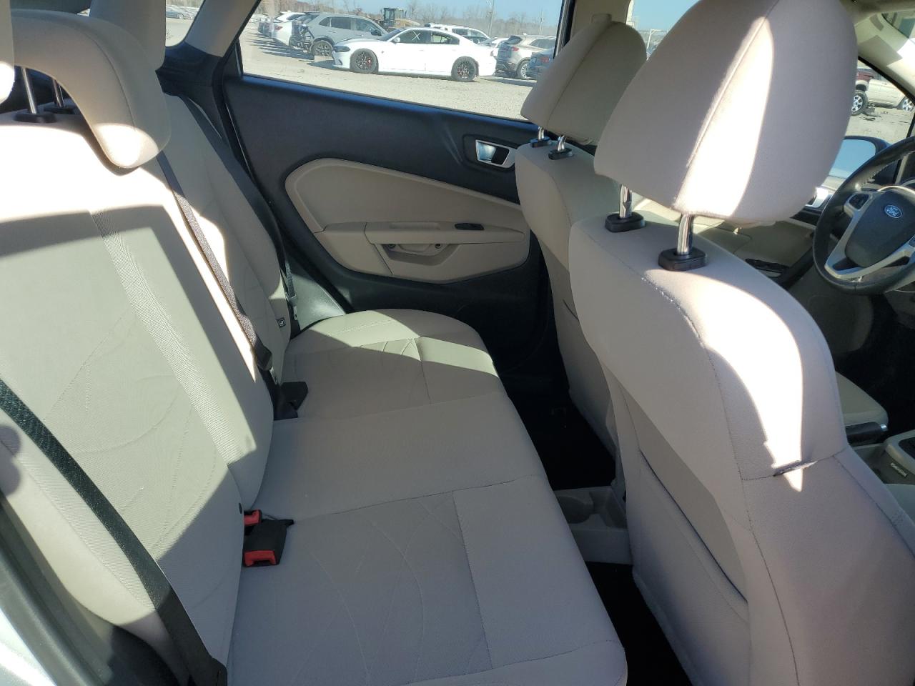 Ford Fiesta Se Image 7