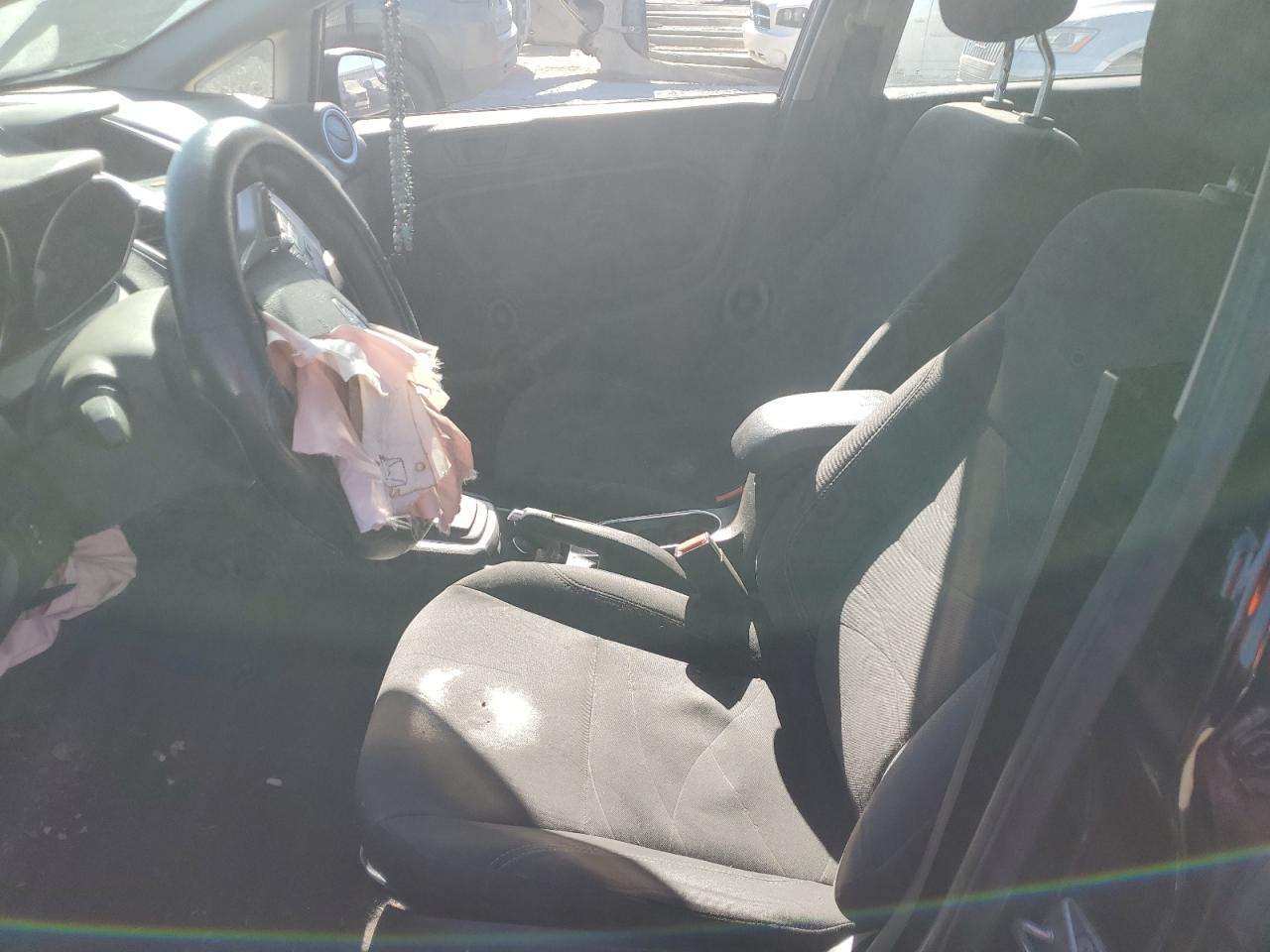 Ford Fiesta Se Image 7