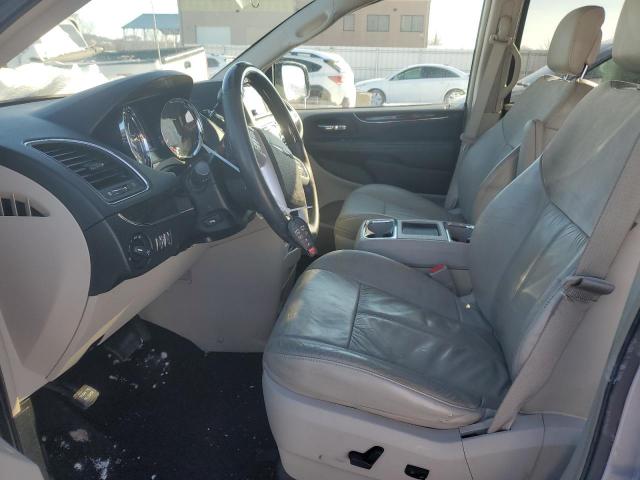 Chrysler Minivan Limited Platinum Image 7