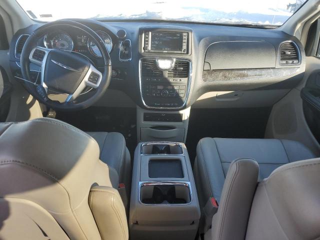 Chrysler Minivan Limited Platinum Image 4