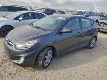  Salvage Hyundai ACCENT