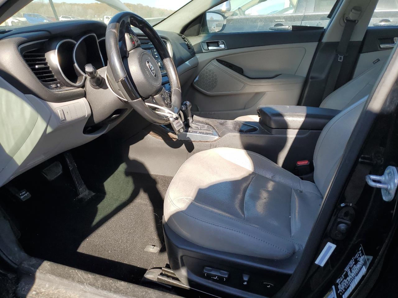 Kia Optima Ex Image 9