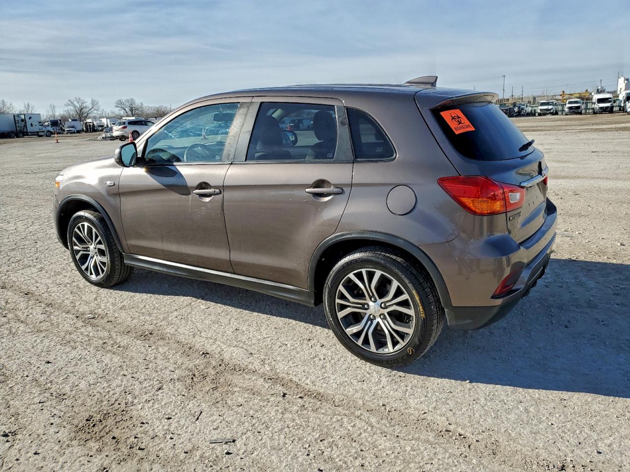 Mitsubishi Outlander Es Image 13