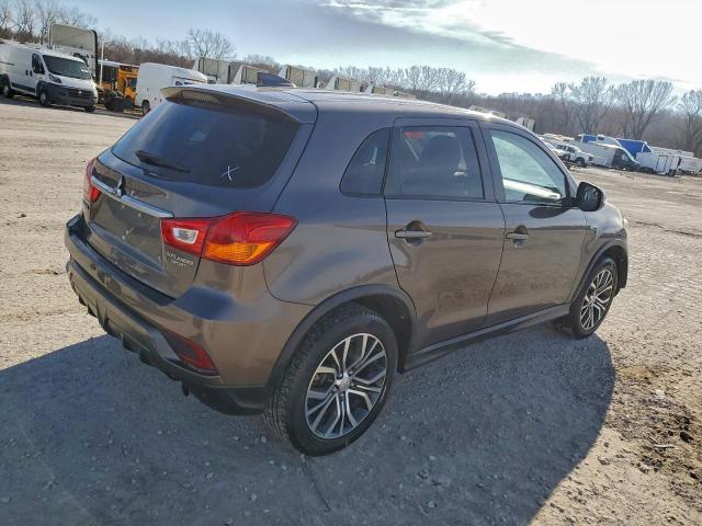 Mitsubishi Outlander Es Image 3