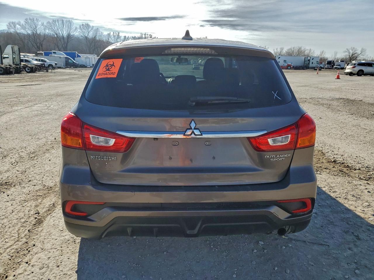 Mitsubishi Outlander Es Image 5