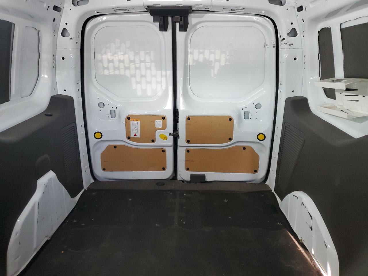 Ford Transit Xl Image 9