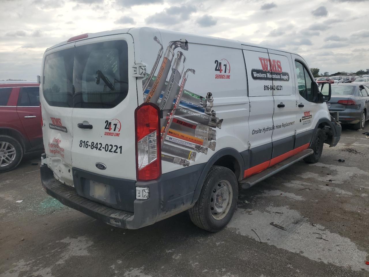 Ford Transit T-250 Image 3