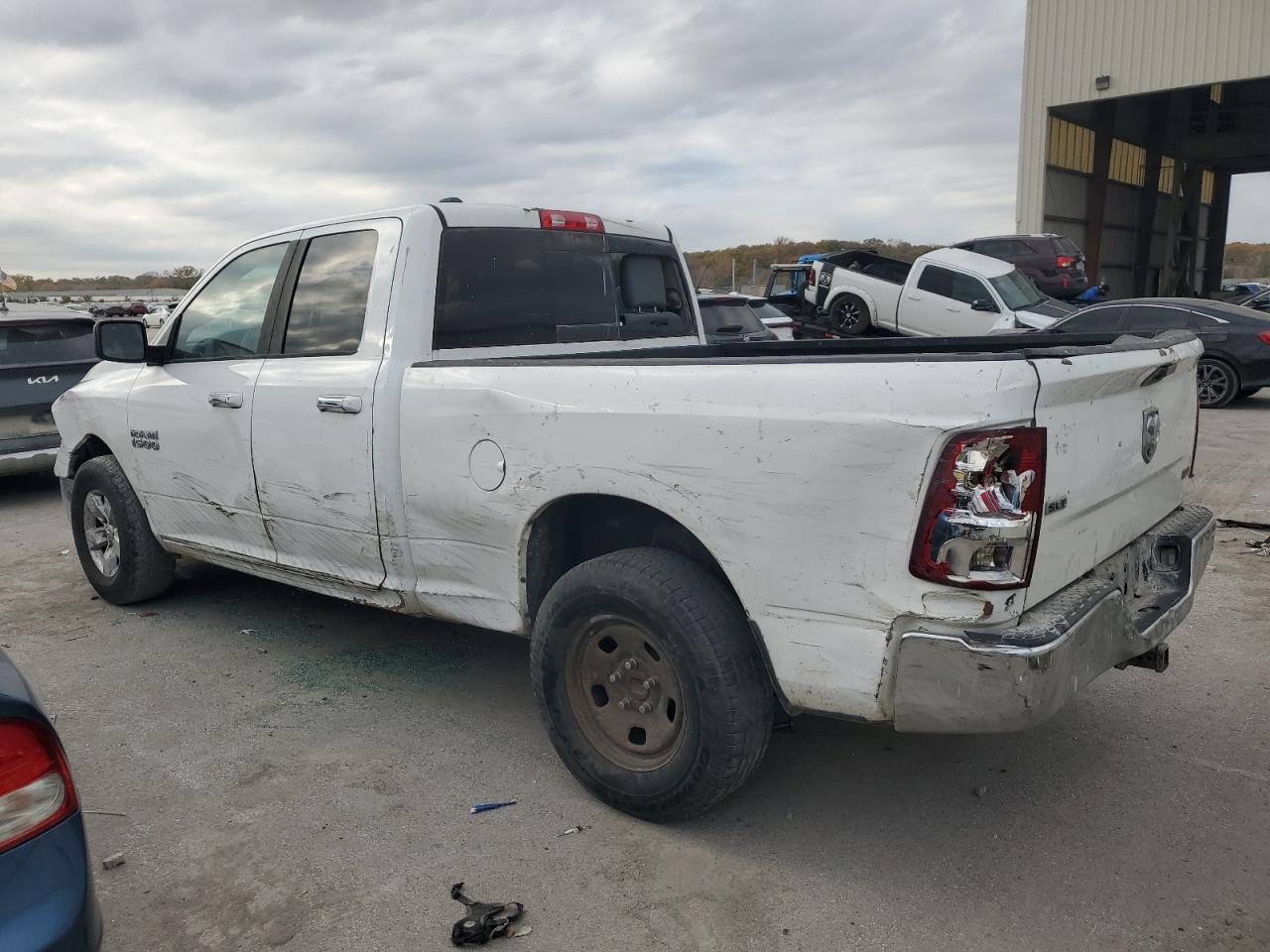 Ram 1500 Slt Image 5