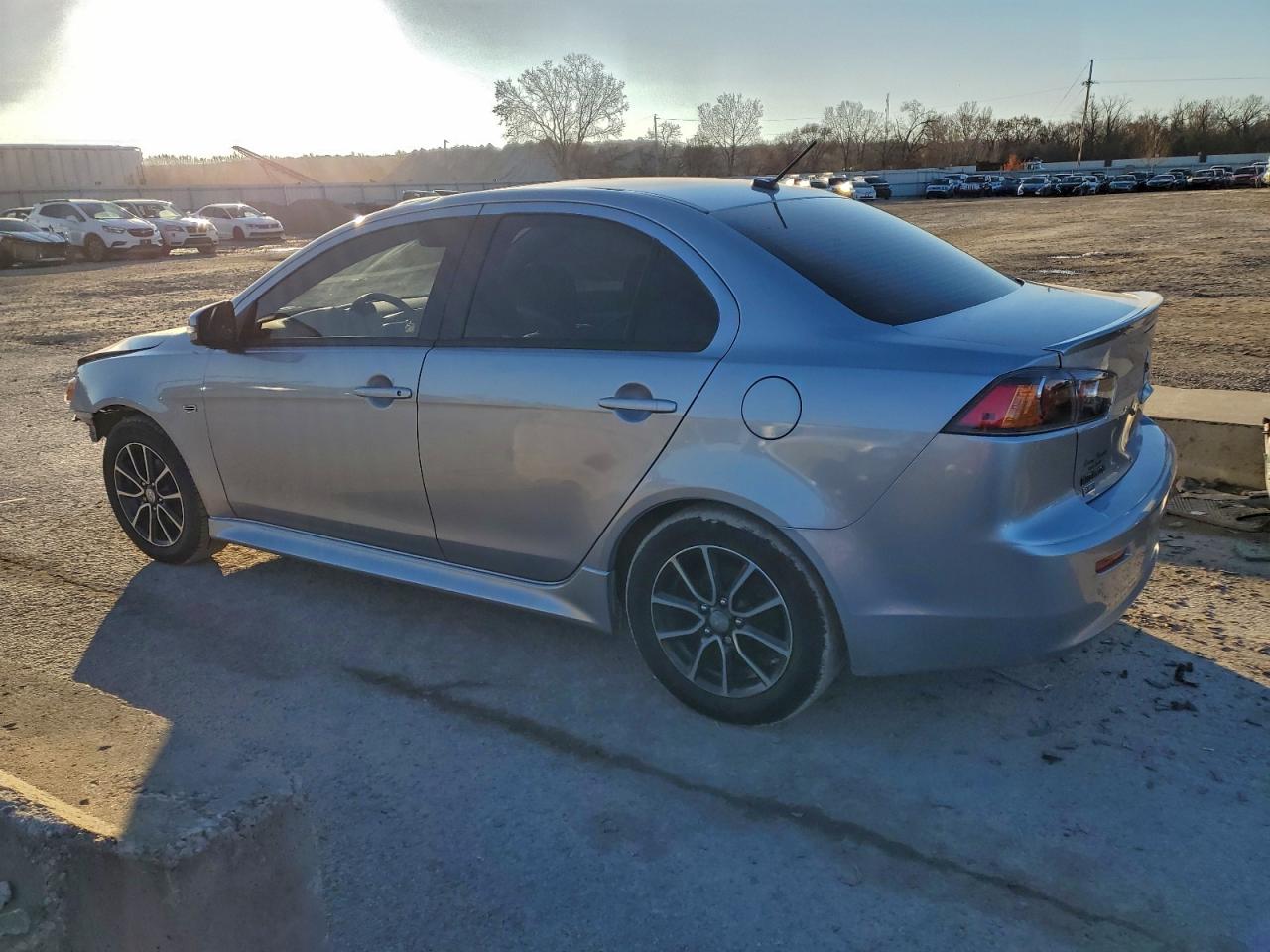 Mitsubishi Lancer Se Image 4