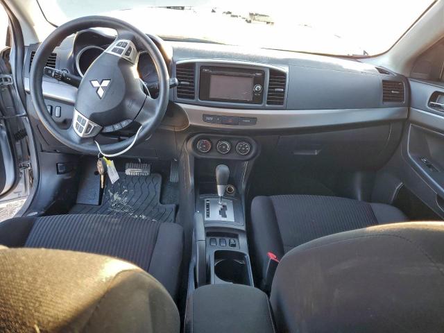 Mitsubishi Lancer Se Image 8