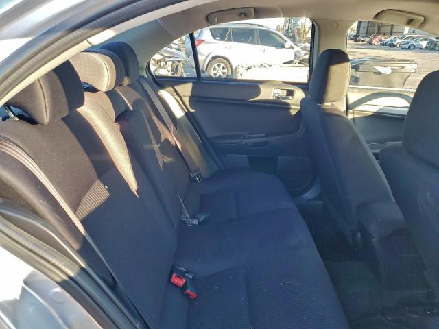 Mitsubishi Lancer Se Image 9