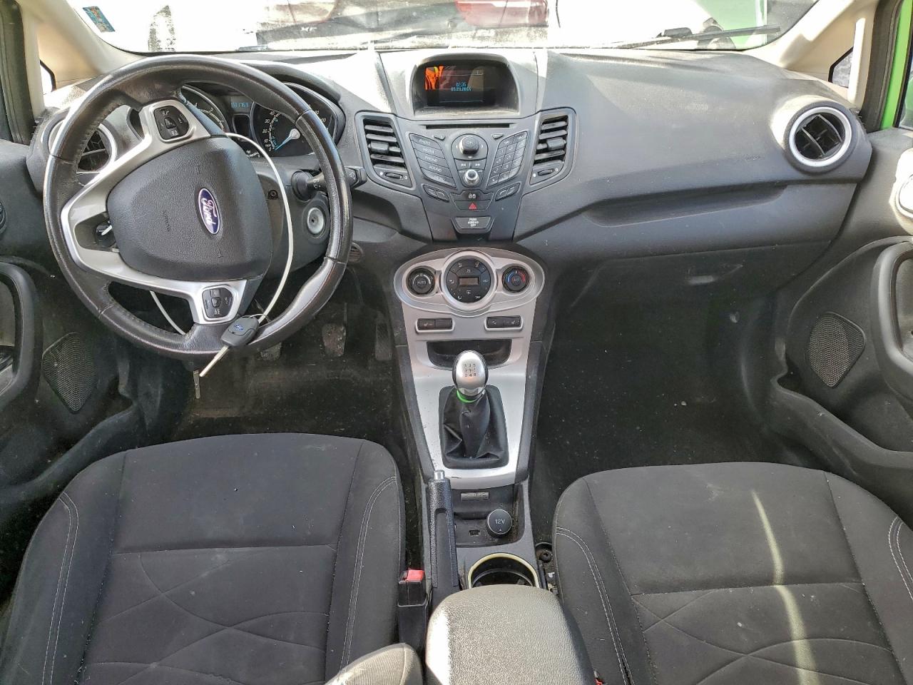 Ford Fiesta Se Image 8
