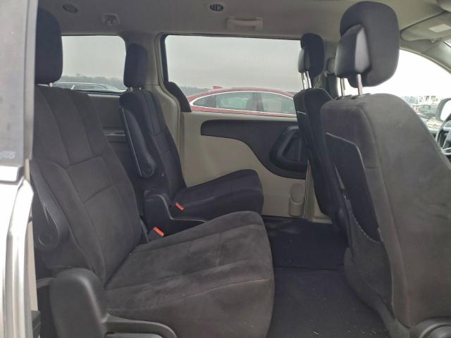 Chrysler Minivan Touring Image 13